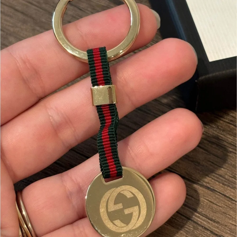 Gucci Sherry Line & Silver Heart Lock Keychains Bundle